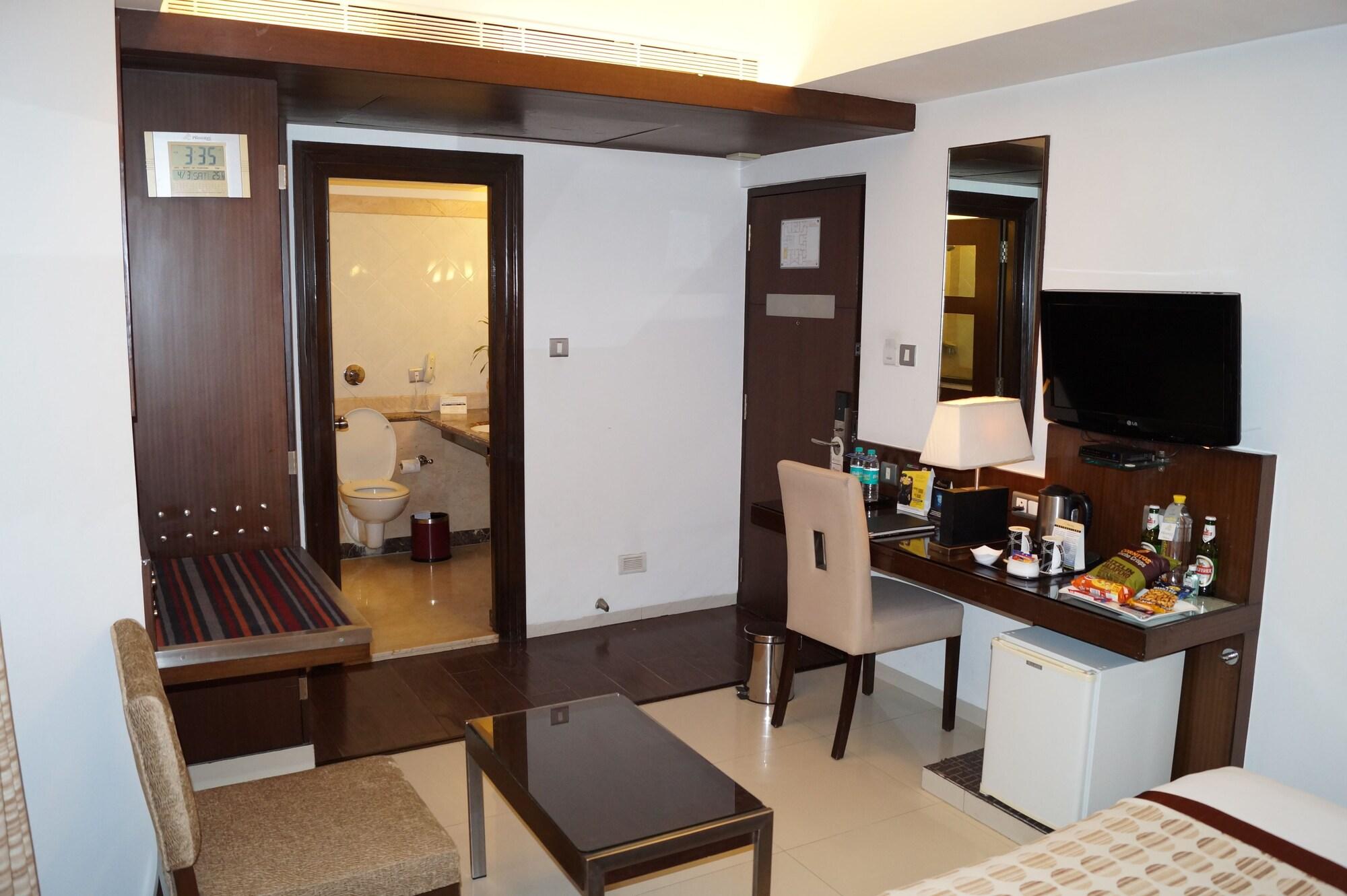 The President Hotel Bangalore Luaran gambar