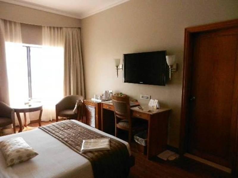 The President Hotel Bangalore Luaran gambar