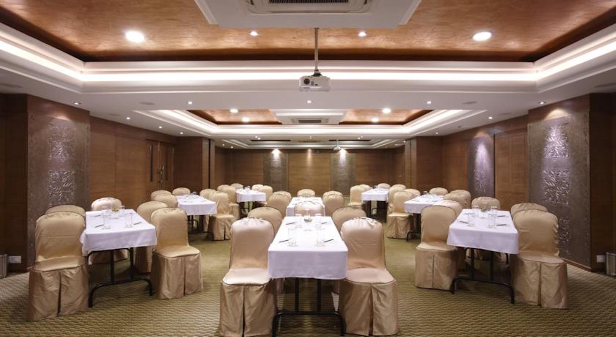 The President Hotel Bangalore Luaran gambar